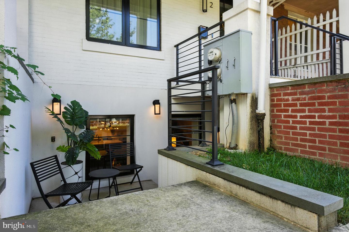 1364 NEWTON ST NW #1, WASHINGTON, District Of Columbia 20010, 3 Bedrooms Bedrooms, 9 Rooms Rooms,3 BathroomsBathrooms,Residential,For sale,1364 NEWTON ST NW #1,DCDC2209012 MLS # DCDC2209012