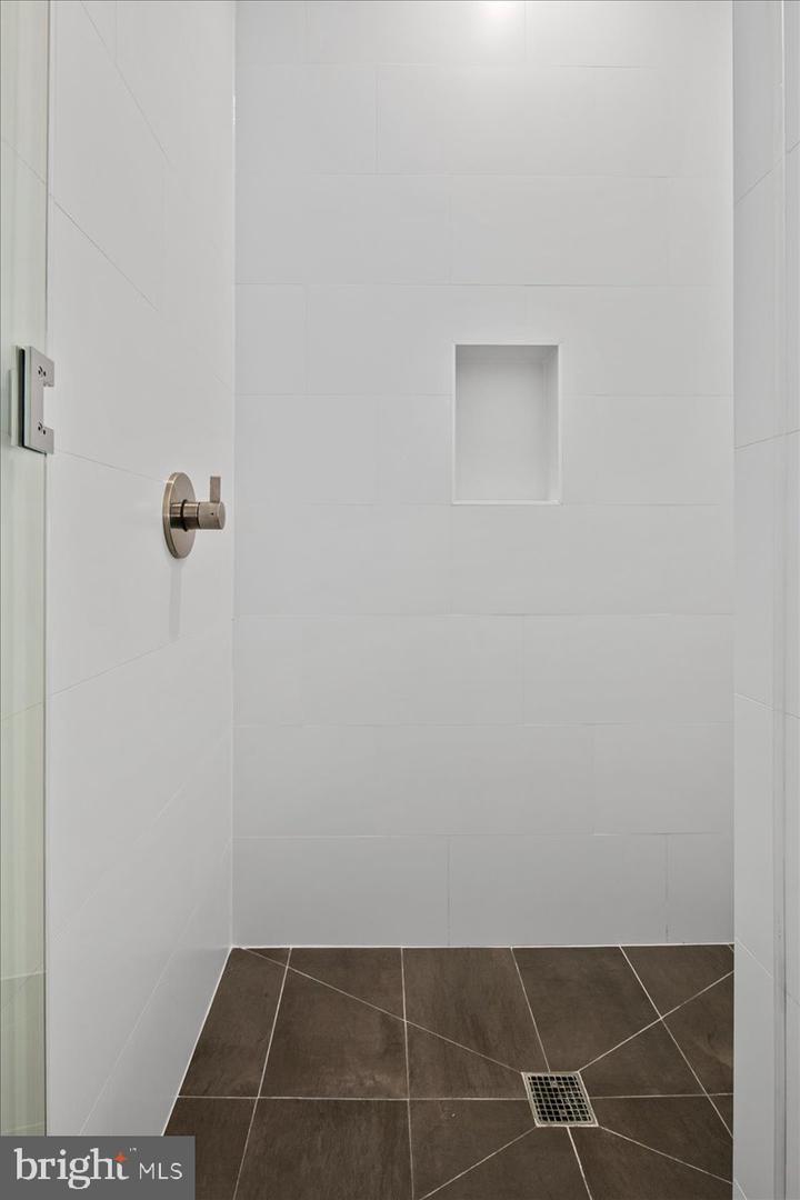 1541 6TH ST NW #1, WASHINGTON, District Of Columbia 20001, 2 Bedrooms Bedrooms, ,2 BathroomsBathrooms,Residential,For sale,1541 6TH ST NW #1,DCDC2232120 MLS # DCDC2232120