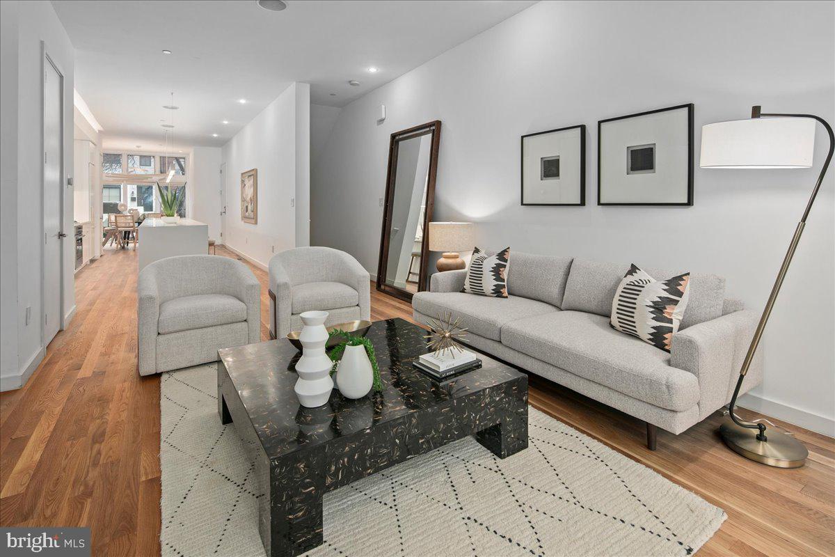 1541 6TH ST NW #1, WASHINGTON, District Of Columbia 20001, 2 Bedrooms Bedrooms, ,2 BathroomsBathrooms,Residential,For sale,1541 6TH ST NW #1,DCDC2232120 MLS # DCDC2232120