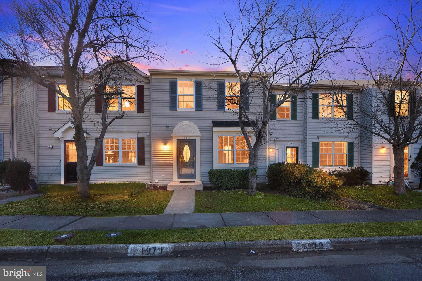 1973 PARTREE CT, WOODBRIDGE, Virginia 22191, 3 Bedrooms Bedrooms, ,2 BathroomsBathrooms,Residential,For sale,1973 PARTREE CT,VAPW2108704 MLS # VAPW2108704