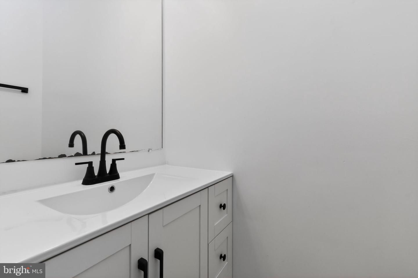 1973 PARTREE CT, WOODBRIDGE, Virginia 22191, 3 Bedrooms Bedrooms, ,2 BathroomsBathrooms,Residential,For sale,1973 PARTREE CT,VAPW2108704 MLS # VAPW2108704