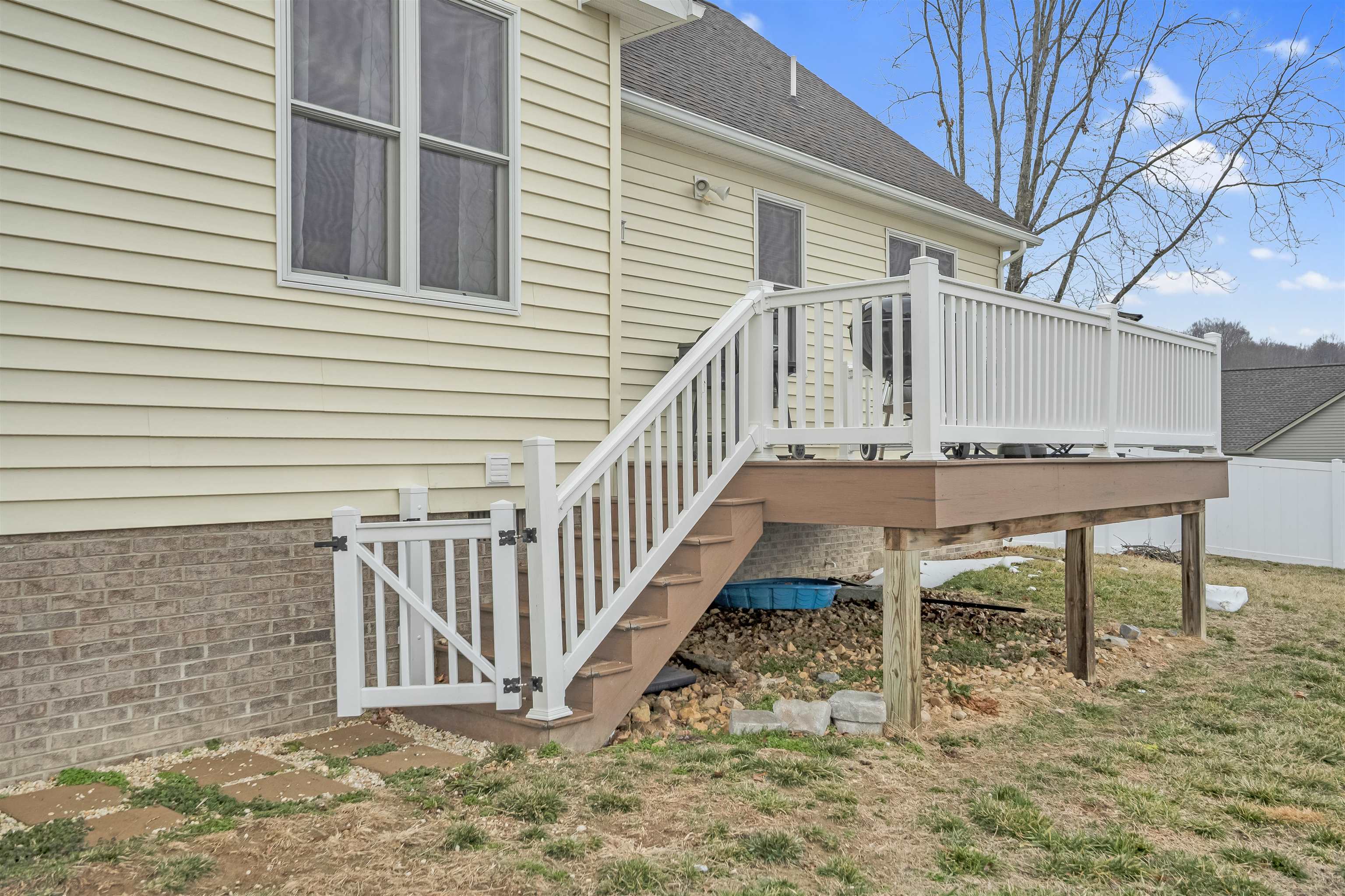 1900 W SAW MILL CT, MCGAHEYSVILLE, Virginia 22840, 3 Bedrooms Bedrooms, ,2 BathroomsBathrooms,Residential,1900 W SAW MILL CT,673402 MLS # 673402