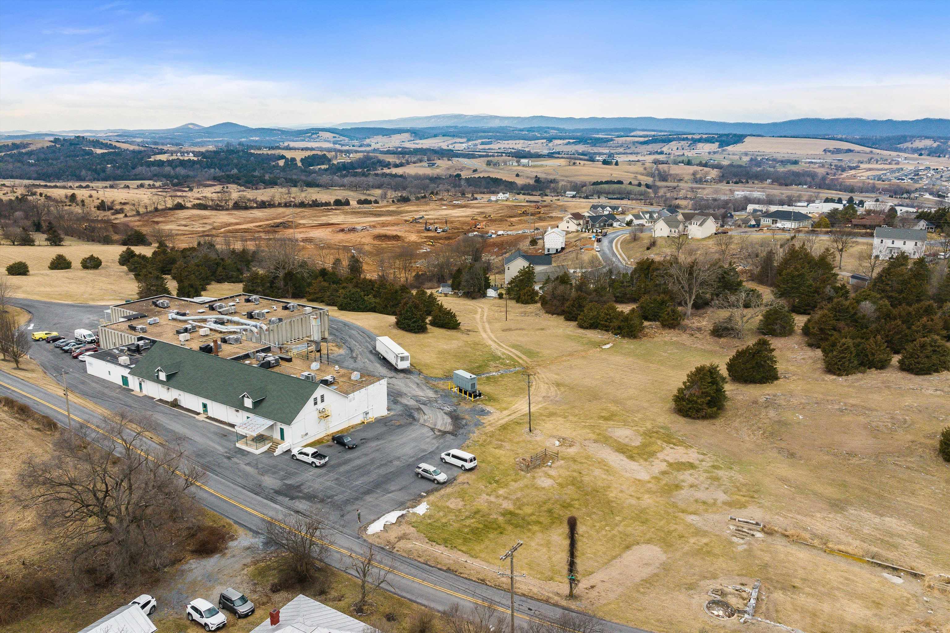 11614 DAPHNA RD, BROADWAY, Virginia 22815, 5 Bedrooms Bedrooms, ,3 BathroomsBathrooms,Residential,11614 DAPHNA RD,673672 MLS # 673672