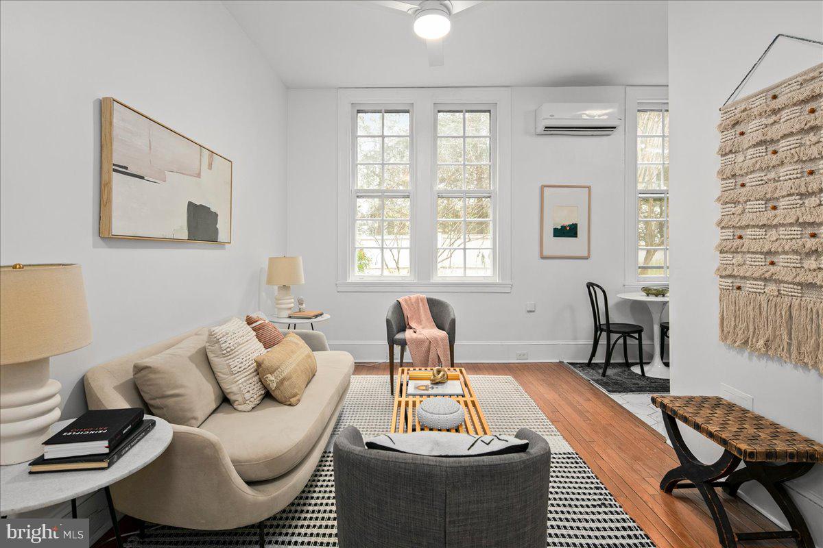 3039 MACOMB ST NW #18, WASHINGTON, District Of Columbia 20008, 2 Bedrooms Bedrooms, ,1 BathroomBathrooms,Residential,For sale,3039 MACOMB ST NW #18,DCDC2235616 MLS # DCDC2235616