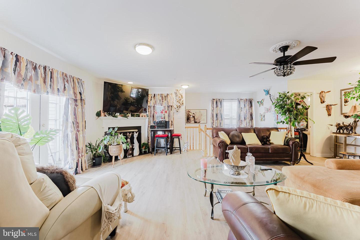 7985 COACHCREST CT, MANASSAS, Virginia 20109, 3 Bedrooms Bedrooms, ,2 BathroomsBathrooms,Residential,For sale,7985 COACHCREST CT,VAPW2109476 MLS # VAPW2109476