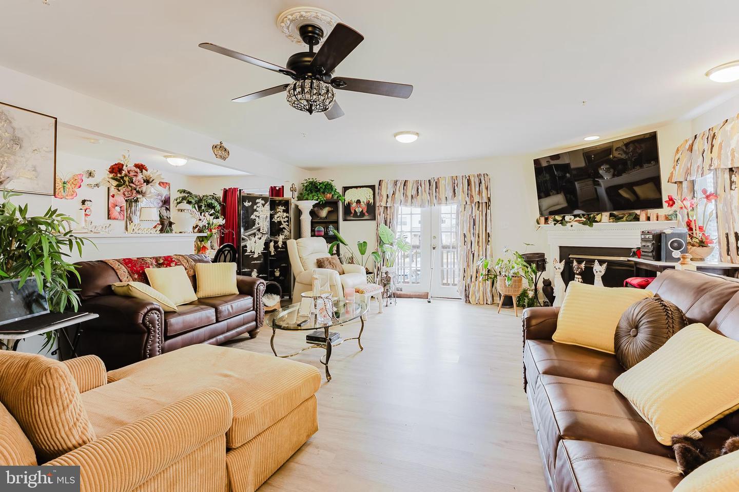 7985 COACHCREST CT, MANASSAS, Virginia 20109, 3 Bedrooms Bedrooms, ,2 BathroomsBathrooms,Residential,For sale,7985 COACHCREST CT,VAPW2109476 MLS # VAPW2109476