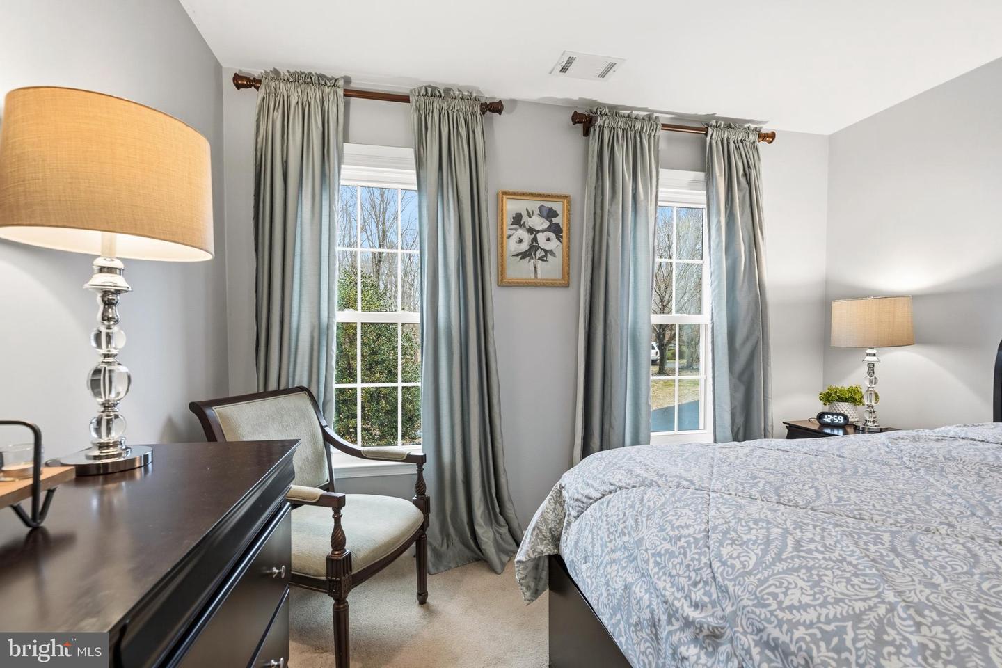 4464 BRITON CT, WOODBRIDGE, Virginia 22192, 5 Bedrooms Bedrooms, ,3 BathroomsBathrooms,Residential,For sale,4464 BRITON CT,VAPW2110326 MLS # VAPW2110326