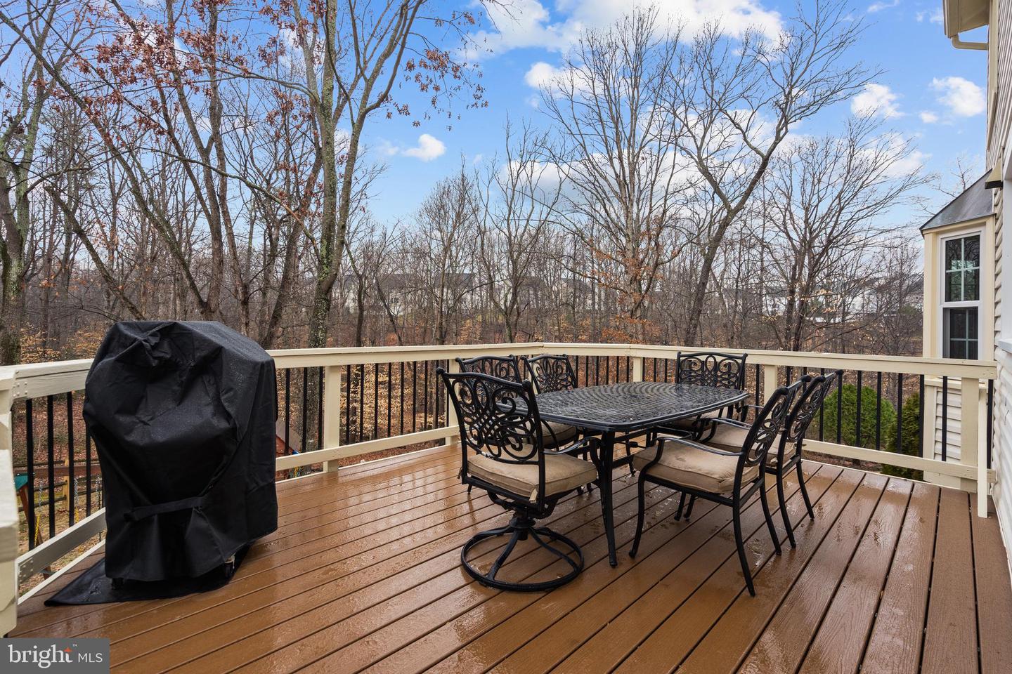 4464 BRITON CT, WOODBRIDGE, Virginia 22192, 5 Bedrooms Bedrooms, ,3 BathroomsBathrooms,Residential,For sale,4464 BRITON CT,VAPW2110326 MLS # VAPW2110326