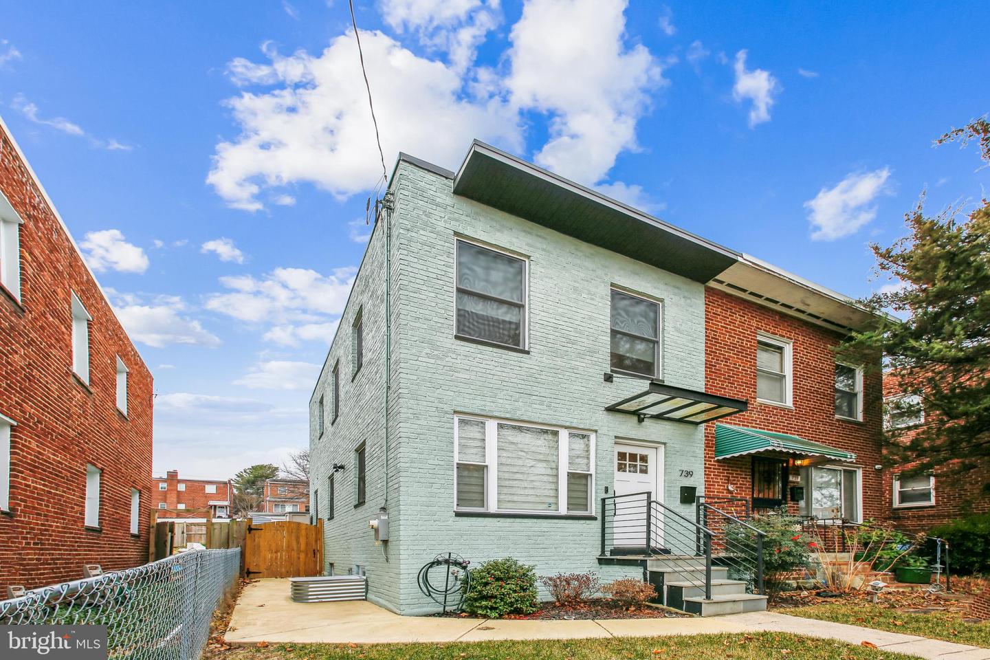 739 KENNEDY ST NE, WASHINGTON, District Of Columbia 20011, 4 Bedrooms Bedrooms, ,2 BathroomsBathrooms,Residential,For sale,739 KENNEDY ST NE,DCDC2240886 MLS # DCDC2240886
