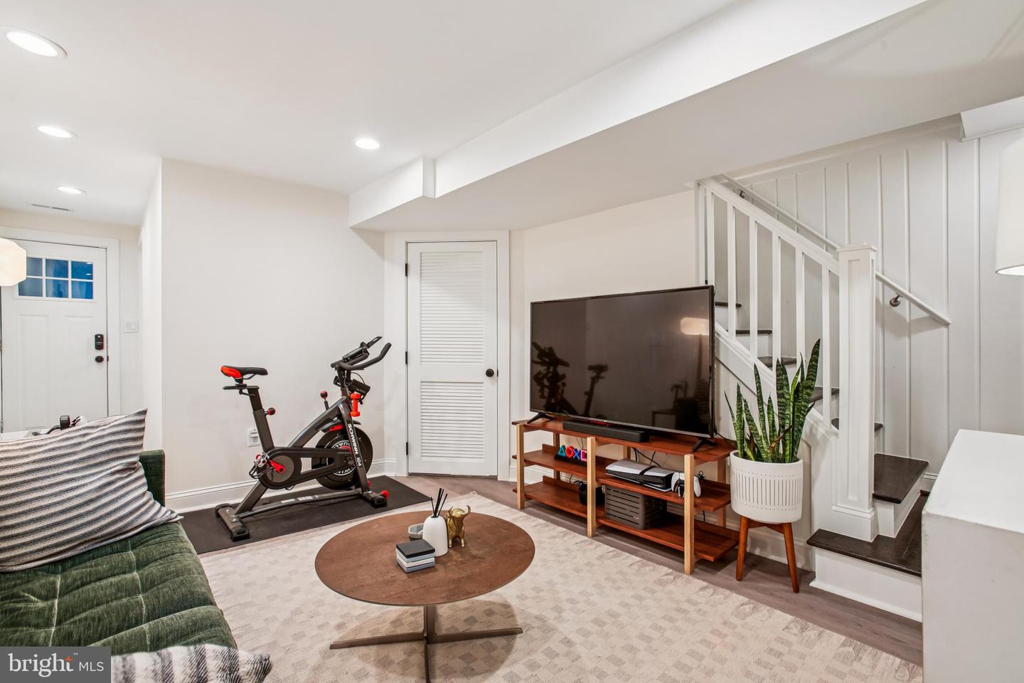 739 KENNEDY ST NE, WASHINGTON, District Of Columbia 20011, 4 Bedrooms Bedrooms, ,2 BathroomsBathrooms,Residential,For sale,739 KENNEDY ST NE,DCDC2240886 MLS # DCDC2240886