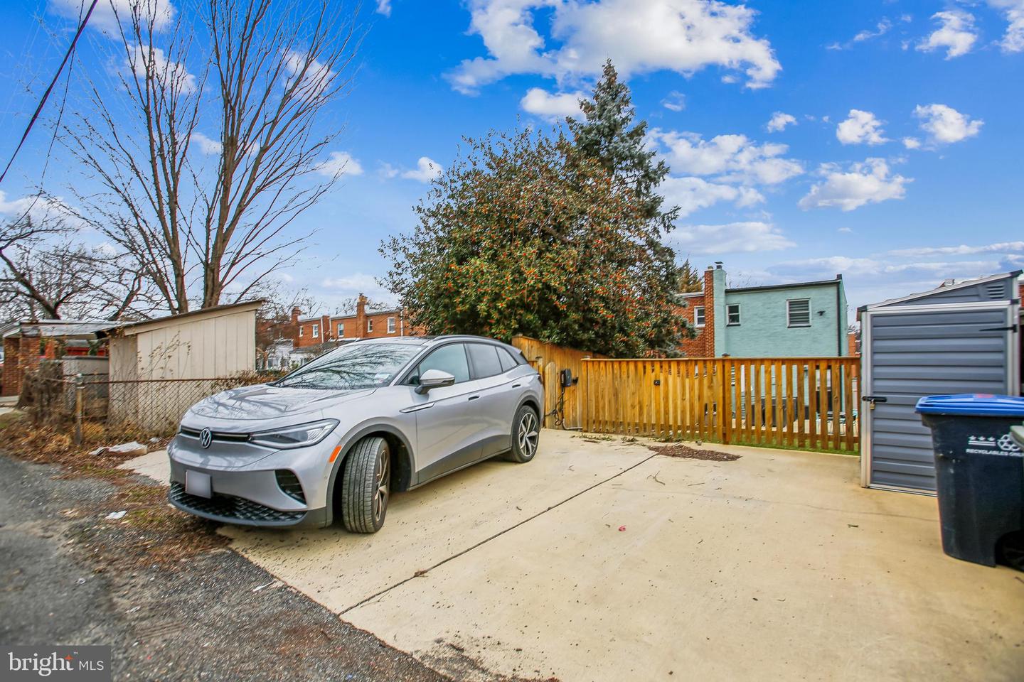 739 KENNEDY ST NE, WASHINGTON, District Of Columbia 20011, 4 Bedrooms Bedrooms, ,2 BathroomsBathrooms,Residential,For sale,739 KENNEDY ST NE,DCDC2240886 MLS # DCDC2240886