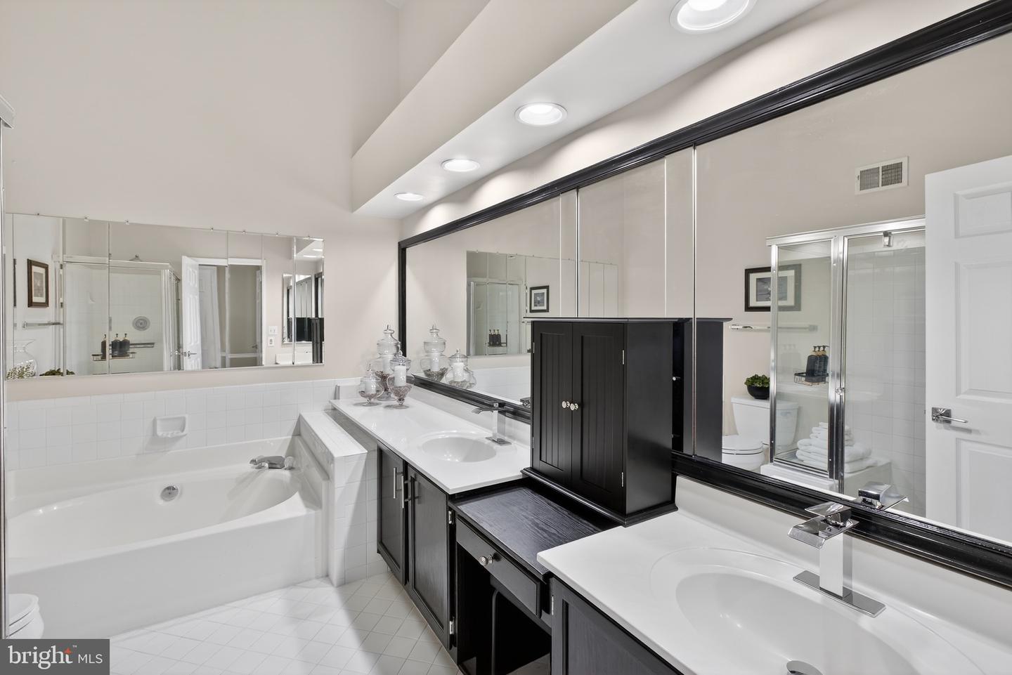 14348 WINDING WOODS CT, CENTREVILLE, Virginia 20120, 4 Bedrooms Bedrooms, ,2 BathroomsBathrooms,Residential,For sale,14348 WINDING WOODS CT,VAFX2285552 MLS # VAFX2285552