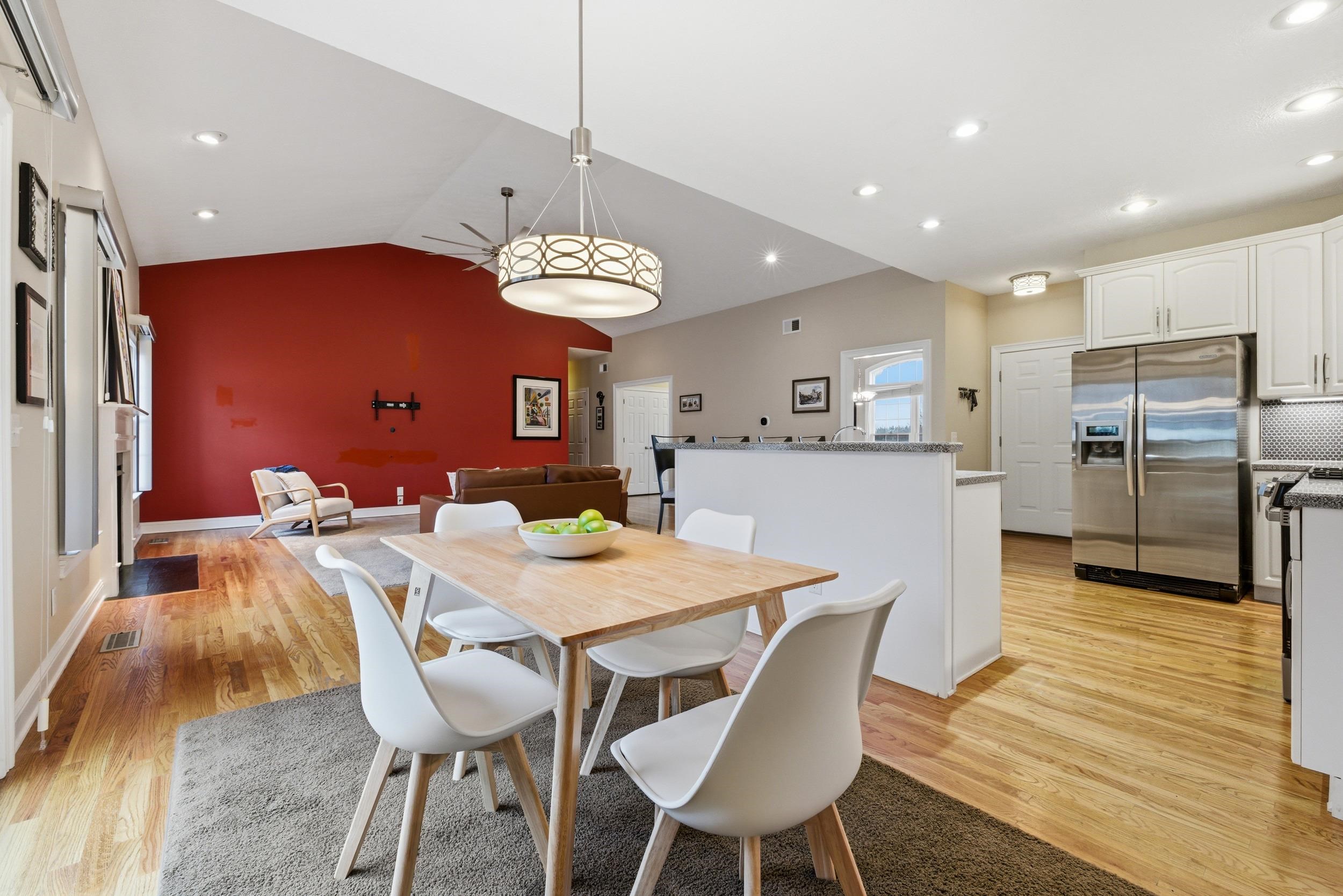 3207 BARRINGTON DR, ROCKINGHAM, Virginia 22801, 3 Bedrooms Bedrooms, ,4 BathroomsBathrooms,Residential,3207 BARRINGTON DR,673941 MLS # 673941