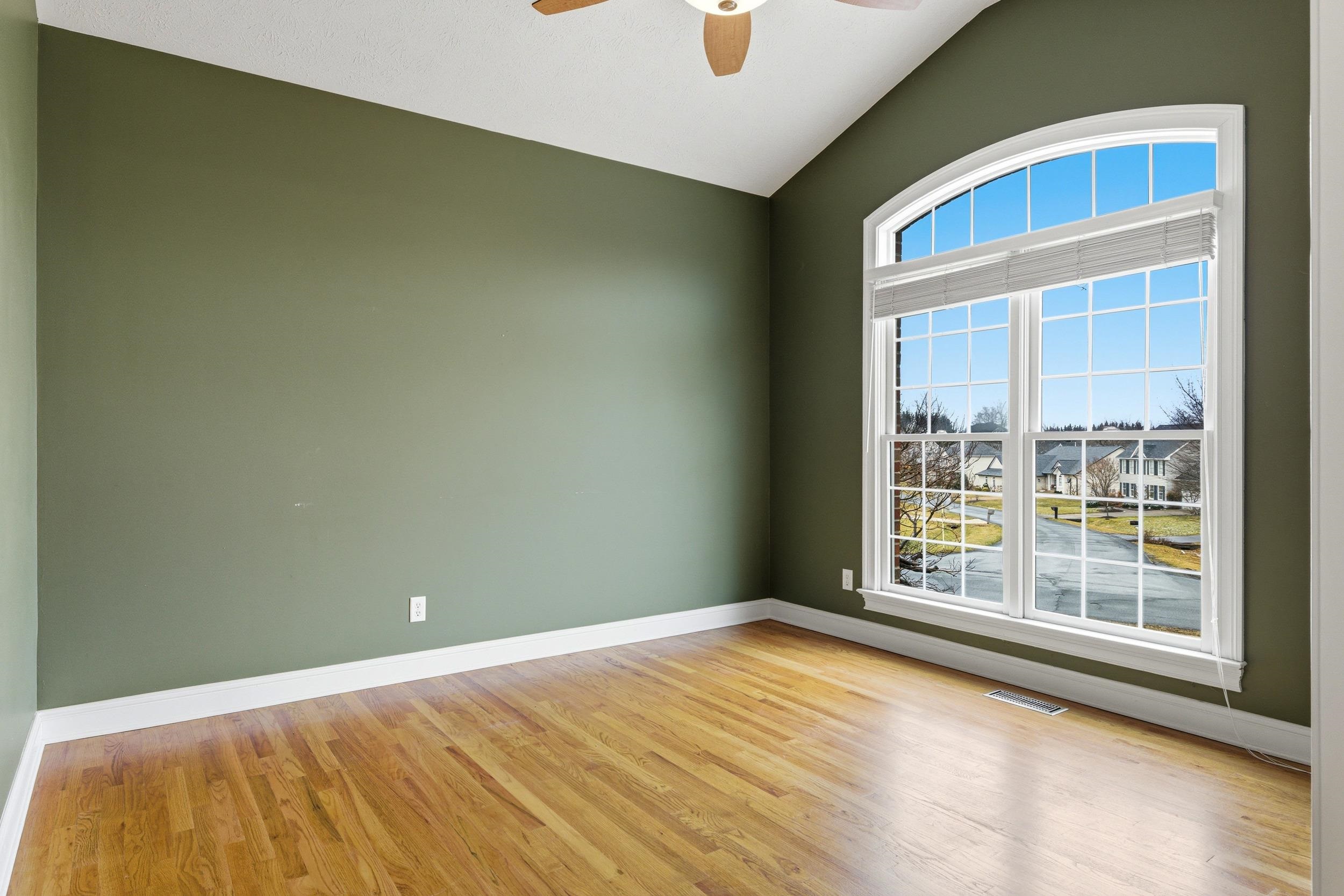 3207 BARRINGTON DR, ROCKINGHAM, Virginia 22801, 3 Bedrooms Bedrooms, ,4 BathroomsBathrooms,Residential,3207 BARRINGTON DR,673941 MLS # 673941