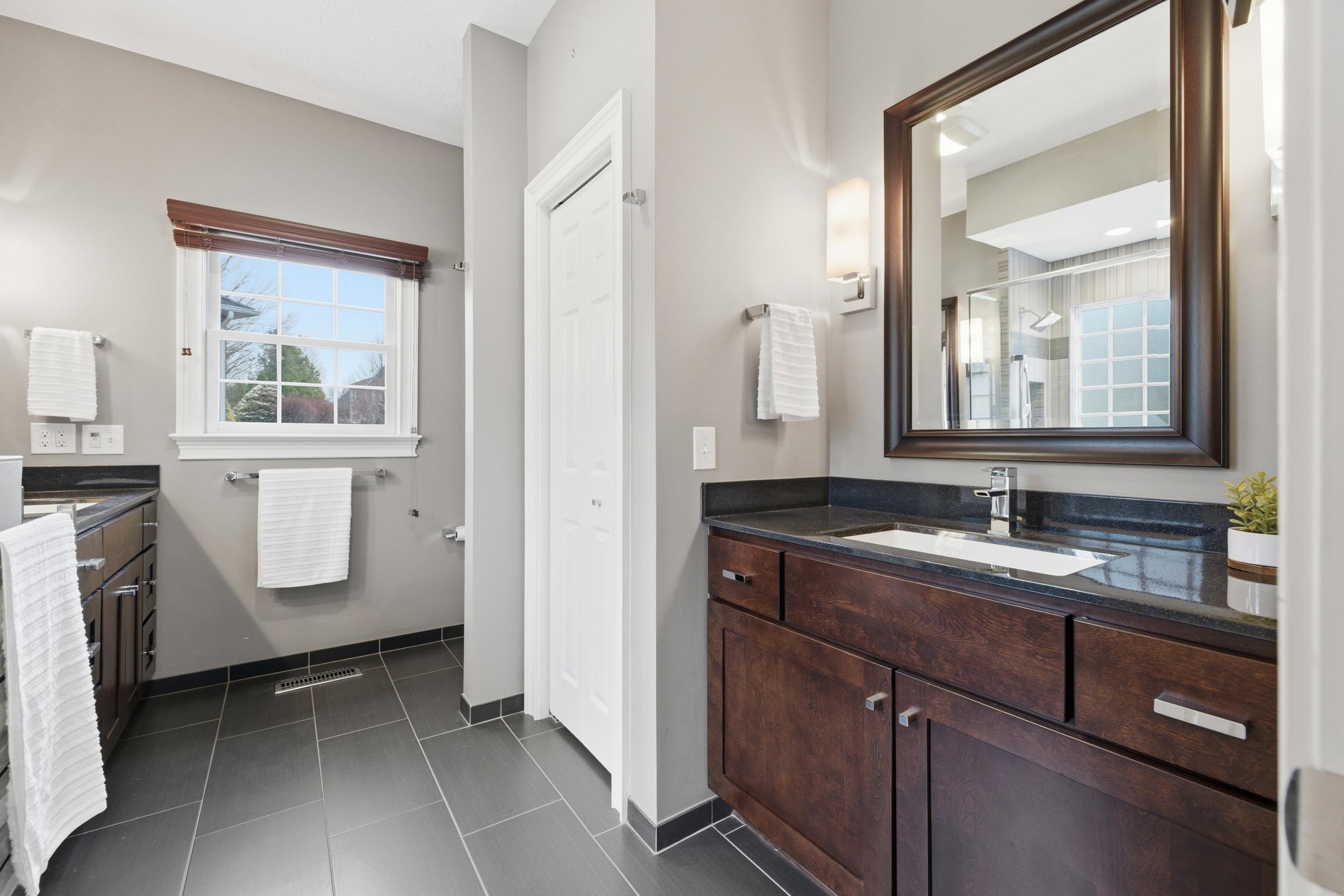 3207 BARRINGTON DR, ROCKINGHAM, Virginia 22801, 3 Bedrooms Bedrooms, ,4 BathroomsBathrooms,Residential,3207 BARRINGTON DR,673941 MLS # 673941