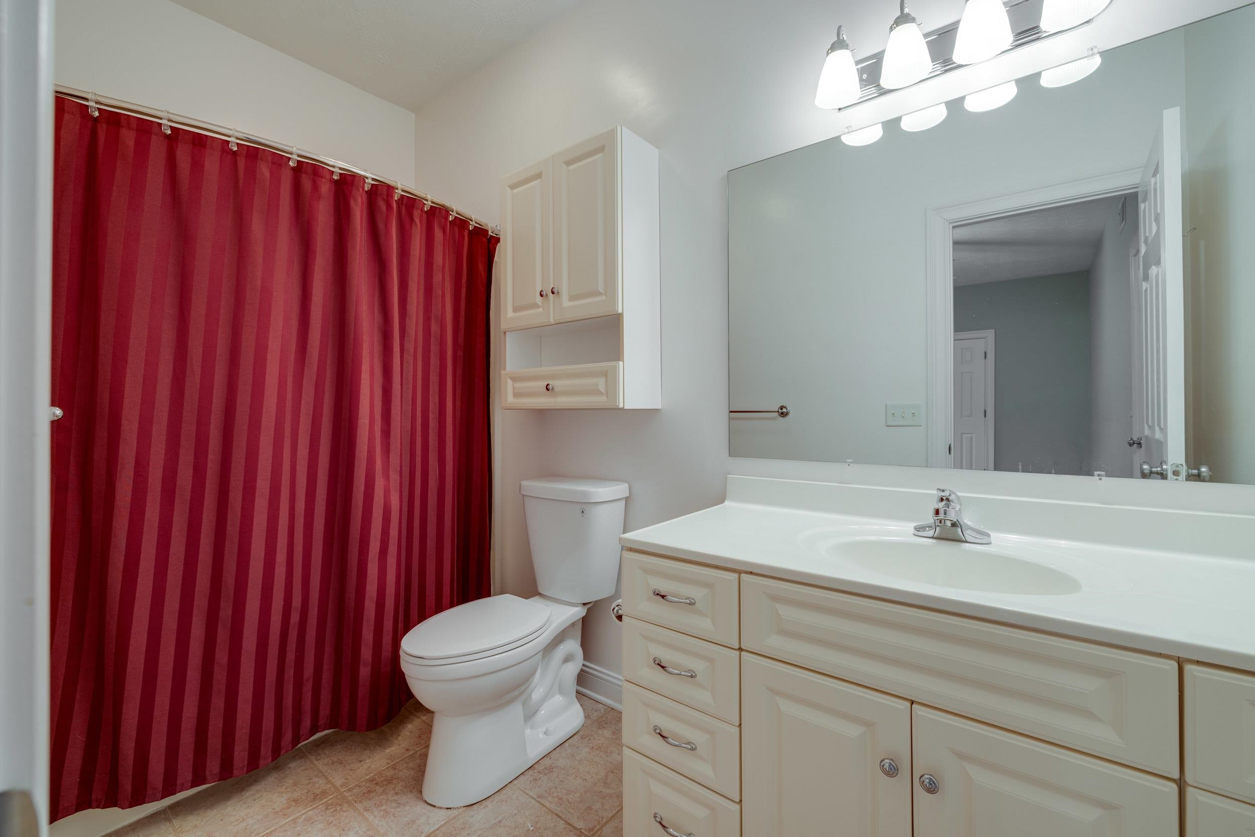 3207 BARRINGTON DR, ROCKINGHAM, Virginia 22801, 3 Bedrooms Bedrooms, ,4 BathroomsBathrooms,Residential,3207 BARRINGTON DR,673941 MLS # 673941