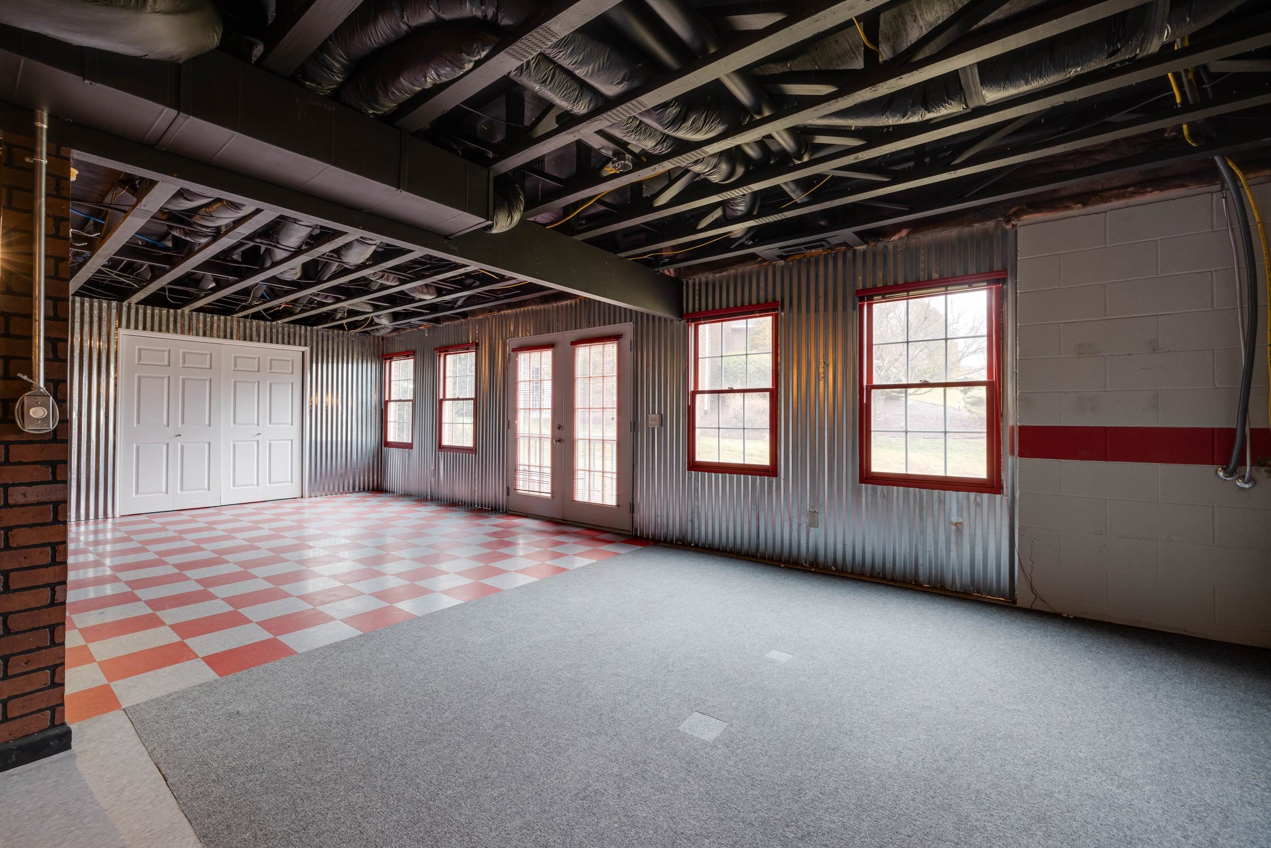 3207 BARRINGTON DR, ROCKINGHAM, Virginia 22801, 3 Bedrooms Bedrooms, ,4 BathroomsBathrooms,Residential,3207 BARRINGTON DR,673941 MLS # 673941