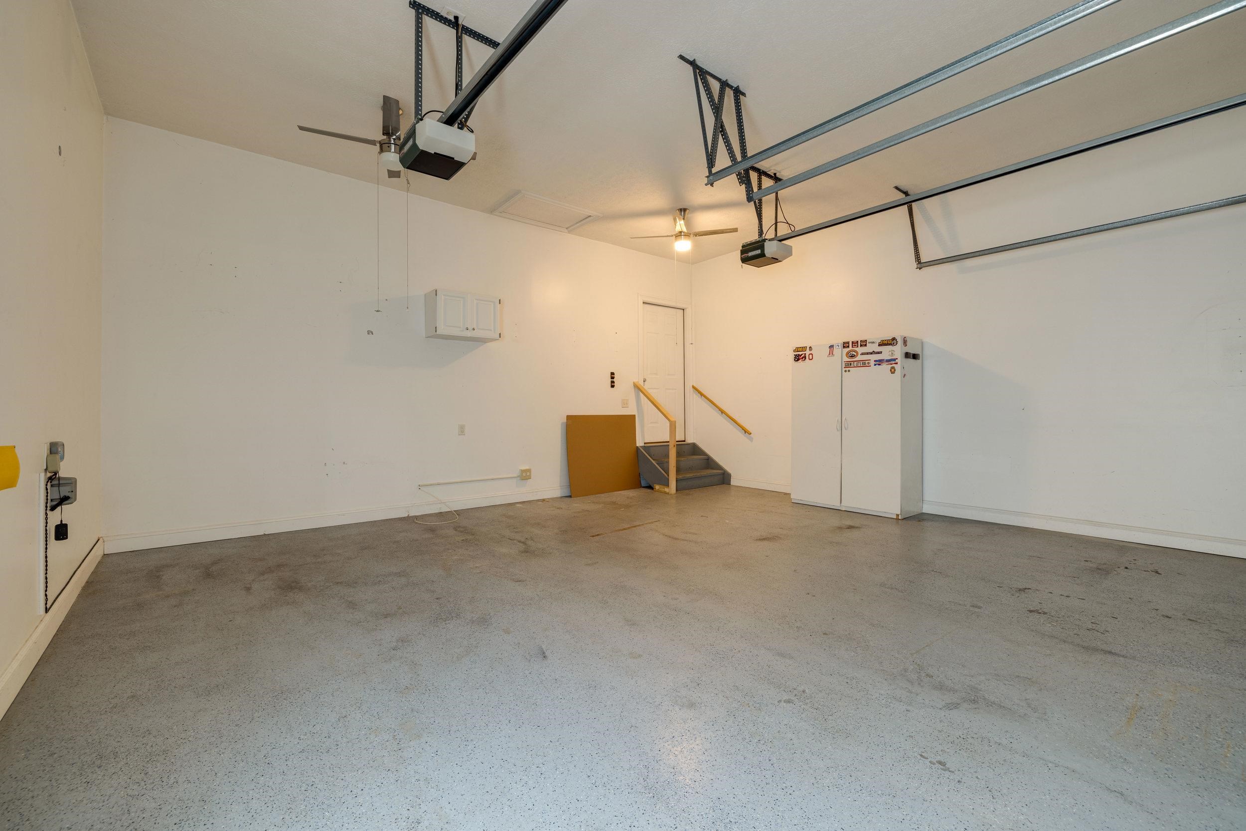 3207 BARRINGTON DR, ROCKINGHAM, Virginia 22801, 3 Bedrooms Bedrooms, ,4 BathroomsBathrooms,Residential,3207 BARRINGTON DR,673941 MLS # 673941