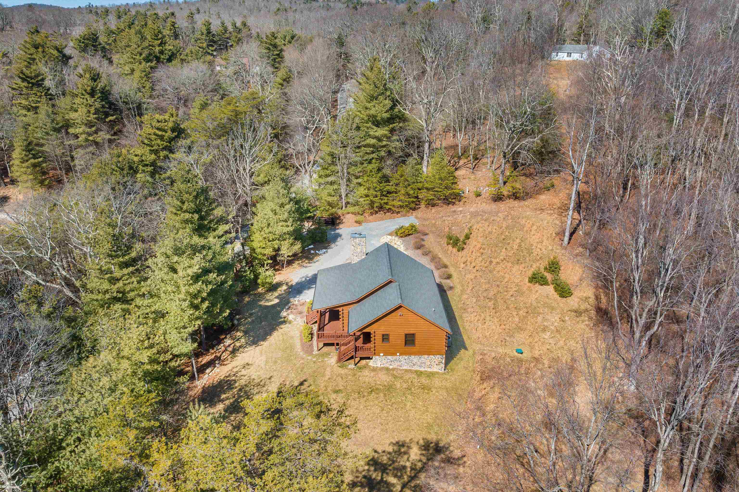 16252 CRABTREE FALLS HWY, VESUVIUS, Virginia 24483, 2 Bedrooms Bedrooms, ,1 BathroomBathrooms,Residential,16252 CRABTREE FALLS HWY,673949 MLS # 673949