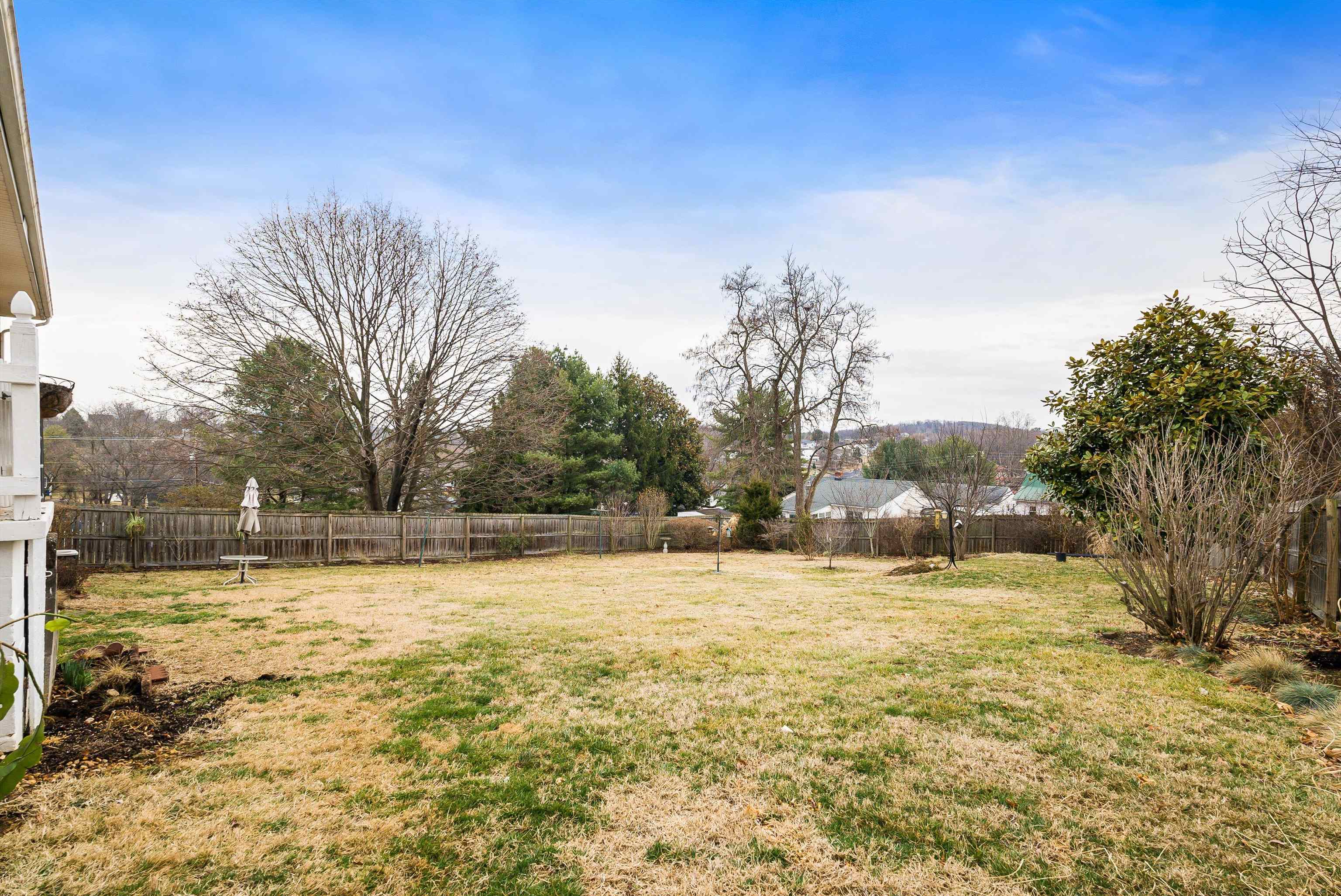 2110 ORANGE ST, STAUNTON, Virginia 24401, 3 Bedrooms Bedrooms, ,1 BathroomBathrooms,Residential,2110 ORANGE ST,673951 MLS # 673951