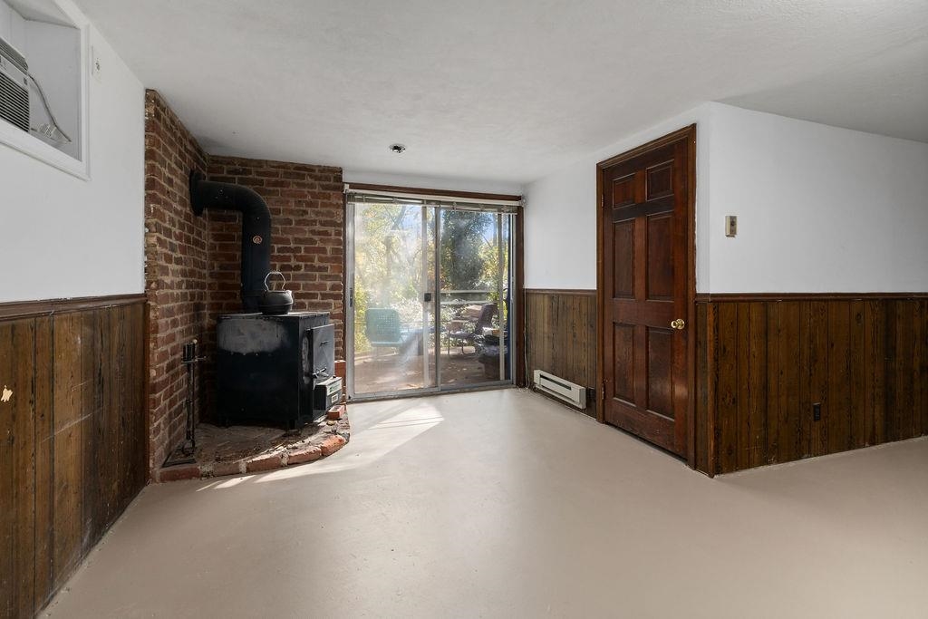 1018 GLENDALE RD, CHARLOTTESVILLE, Virginia 22901, 3 Bedrooms Bedrooms, ,2 BathroomsBathrooms,Residential,1018 GLENDALE RD,673952 MLS # 673952