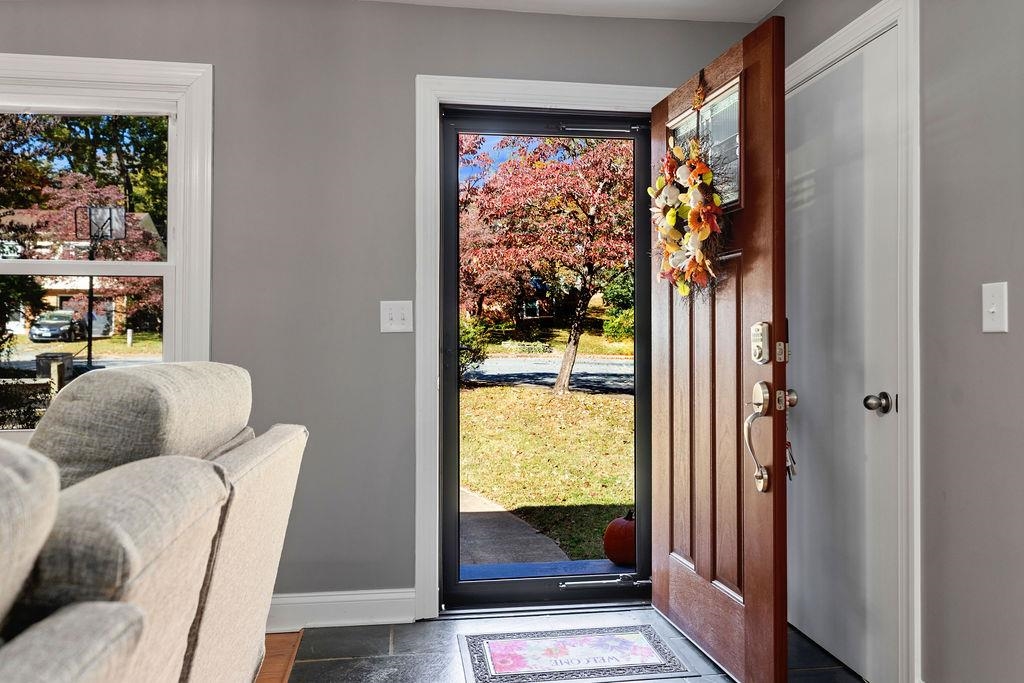 1018 GLENDALE RD, CHARLOTTESVILLE, Virginia 22901, 3 Bedrooms Bedrooms, ,2 BathroomsBathrooms,Residential,1018 GLENDALE RD,673952 MLS # 673952