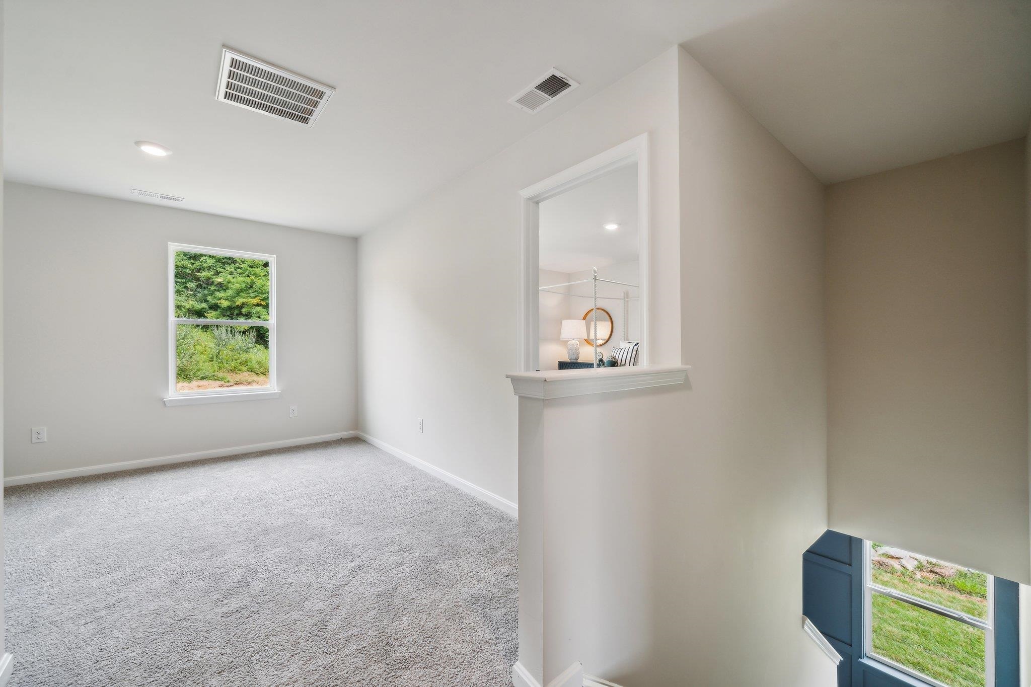 553 SUMMERCREST AVE, WAYNESBORO, Virginia 22980, 3 Bedrooms Bedrooms, ,2 BathroomsBathrooms,Residential,553 SUMMERCREST AVE,673958 MLS # 673958