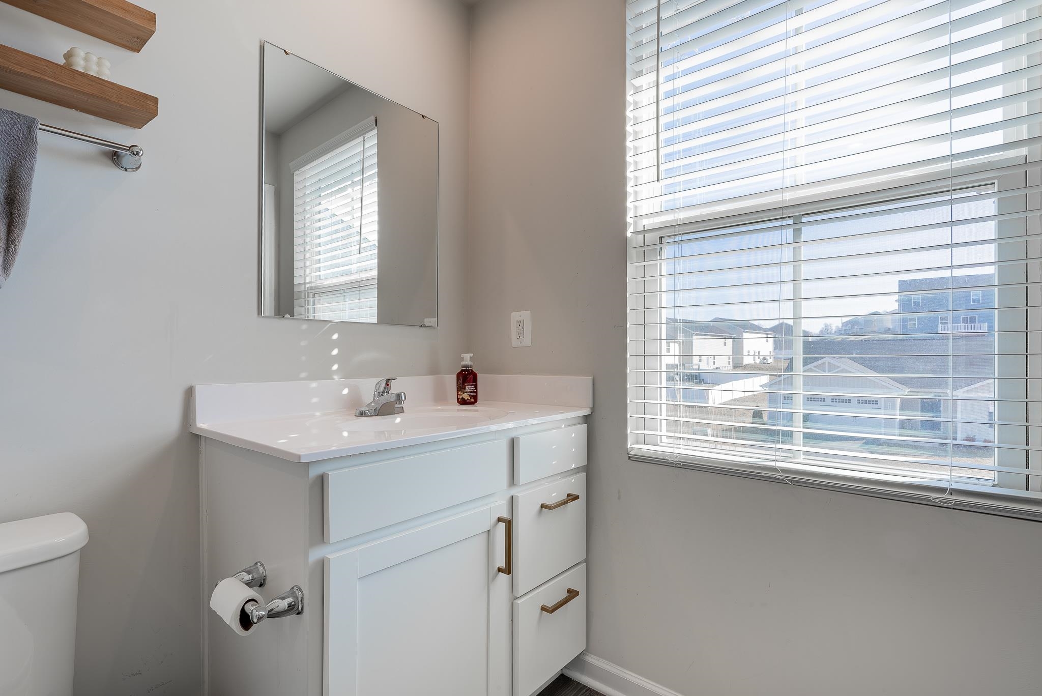 570 WINGTIP WAY, ROCKINGHAM, Virginia 22801, 3 Bedrooms Bedrooms, ,2 BathroomsBathrooms,Residential,570 WINGTIP WAY,673961 MLS # 673961