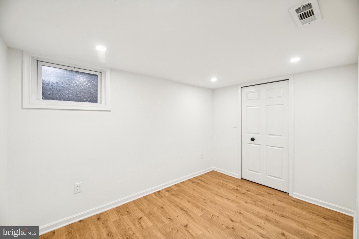 6347 CHIMNEY WOOD CT, ALEXANDRIA, Virginia 22306, 4 Bedrooms Bedrooms, 11 Rooms Rooms,2 BathroomsBathrooms,Residential,For sale,6347 CHIMNEY WOOD CT,VAFX2285688 MLS # VAFX2285688