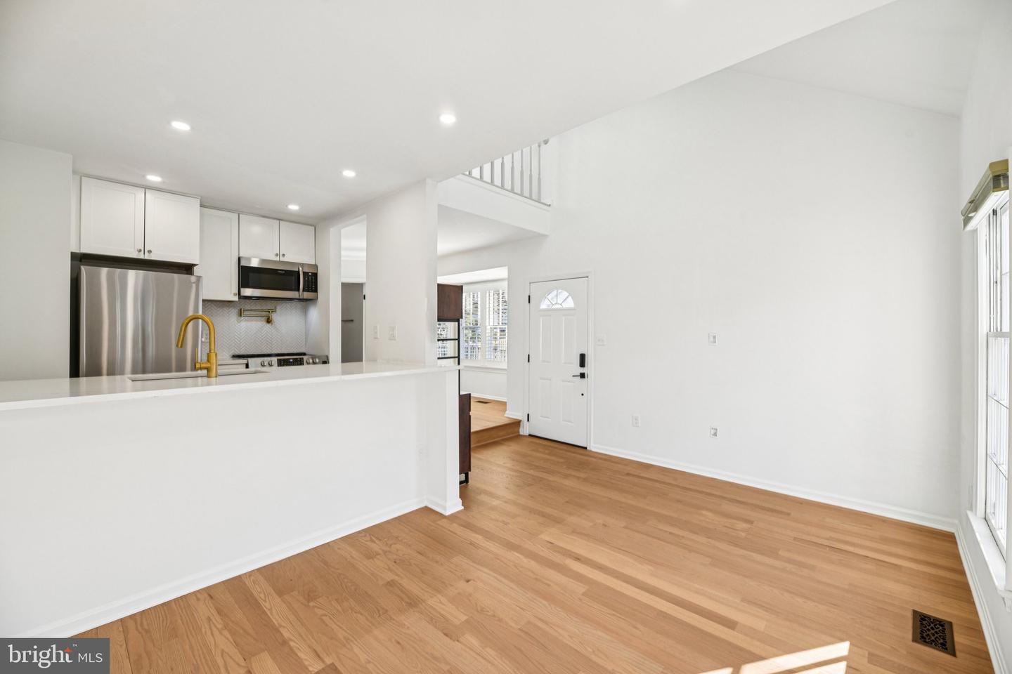 6347 CHIMNEY WOOD CT, ALEXANDRIA, Virginia 22306, 4 Bedrooms Bedrooms, 11 Rooms Rooms,2 BathroomsBathrooms,Residential,For sale,6347 CHIMNEY WOOD CT,VAFX2285688 MLS # VAFX2285688