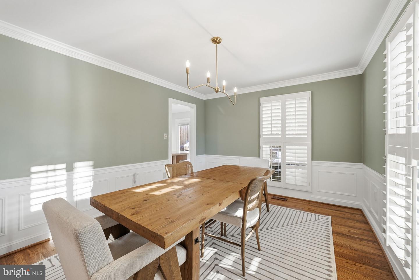 7319 WESTMORE DR, SPRINGFIELD, Virginia 22150, 3 Bedrooms Bedrooms, ,3 BathroomsBathrooms,Residential,For sale,7319 WESTMORE DR,VAFX2286064 MLS # VAFX2286064