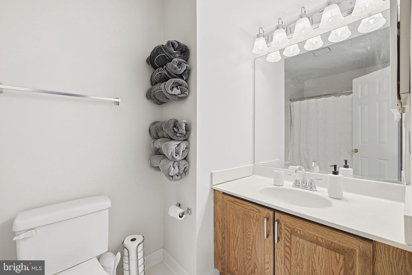 7319 WESTMORE DR, SPRINGFIELD, Virginia 22150, 3 Bedrooms Bedrooms, ,3 BathroomsBathrooms,Residential,For sale,7319 WESTMORE DR,VAFX2286064 MLS # VAFX2286064