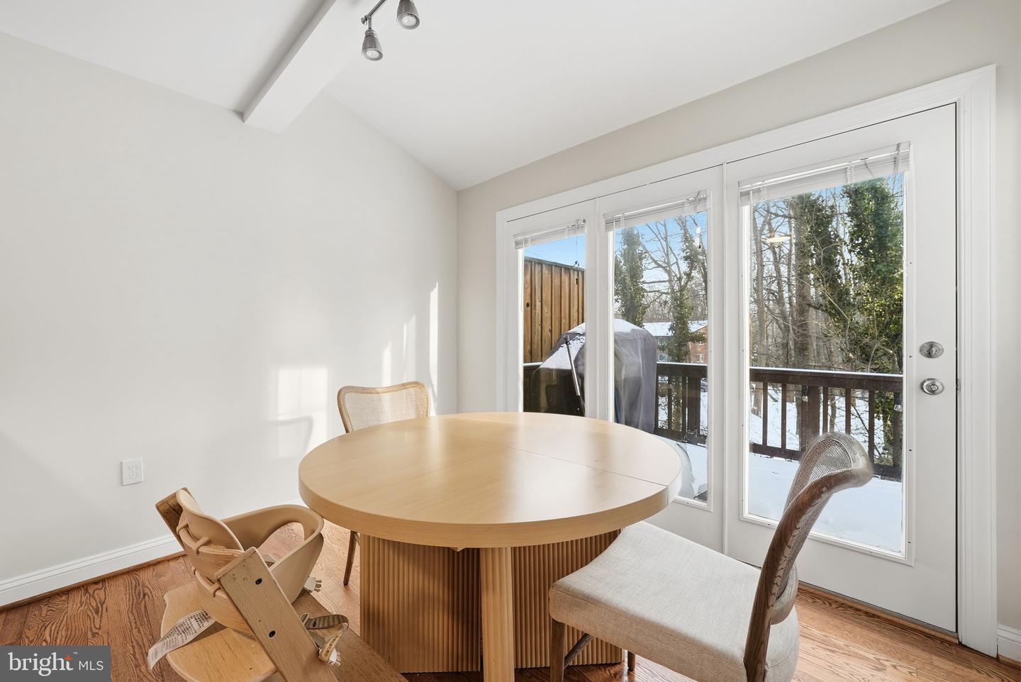 7319 WESTMORE DR, SPRINGFIELD, Virginia 22150, 3 Bedrooms Bedrooms, ,3 BathroomsBathrooms,Residential,For sale,7319 WESTMORE DR,VAFX2286064 MLS # VAFX2286064