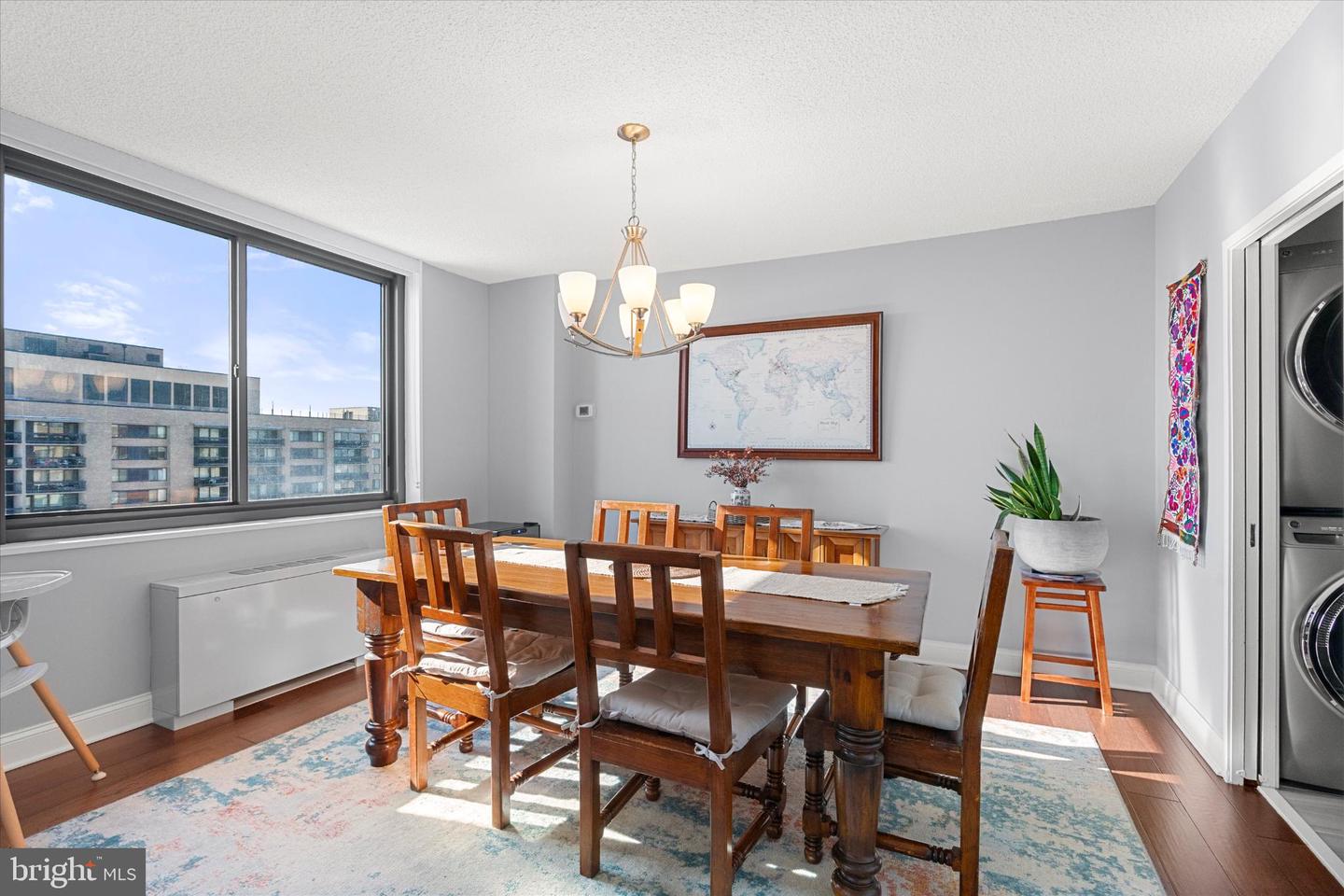 3701 S GEORGE MASON DR #2515N, FALLS CHURCH, Virginia 22041, 3 Bedrooms Bedrooms, 5 Rooms Rooms,2 BathroomsBathrooms,Residential,For sale,3701 S GEORGE MASON DR #2515N,VAFX2286336 MLS # VAFX2286336