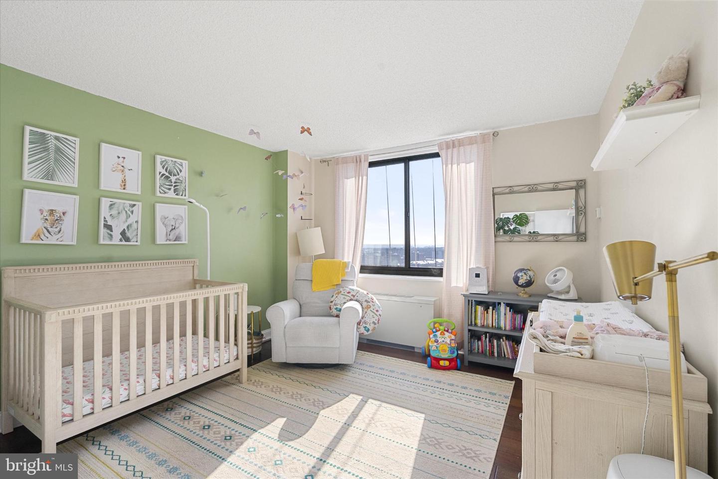 3701 S GEORGE MASON DR #2515N, FALLS CHURCH, Virginia 22041, 3 Bedrooms Bedrooms, 5 Rooms Rooms,2 BathroomsBathrooms,Residential,For sale,3701 S GEORGE MASON DR #2515N,VAFX2286336 MLS # VAFX2286336