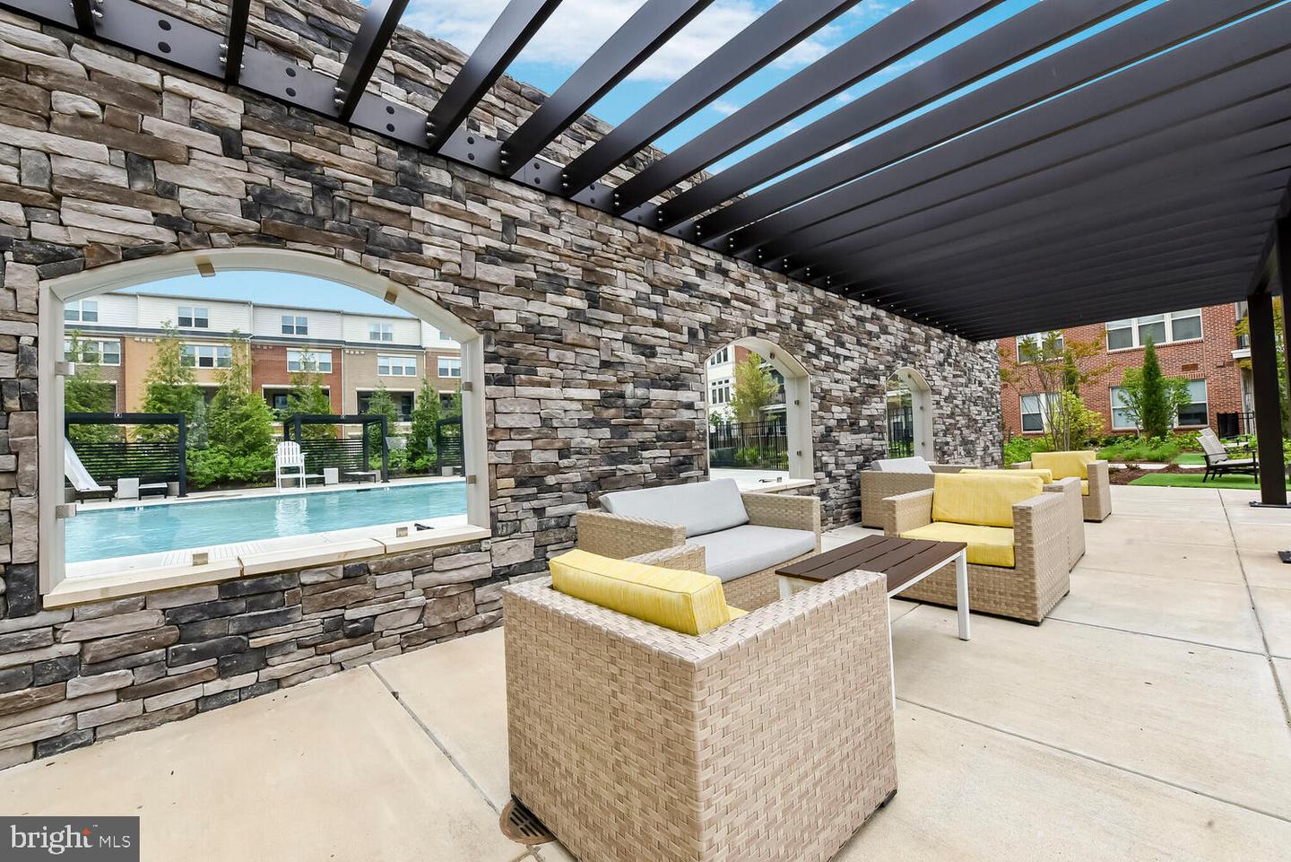 10755 FAIRGROUNDS DR #431, FAIRFAX, Virginia 22030, 2 Bedrooms Bedrooms, ,2 BathroomsBathrooms,Residential,For sale,10755 FAIRGROUNDS DR #431,VAFC2007710 MLS # VAFC2007710