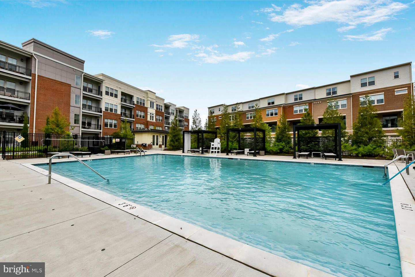 10755 FAIRGROUNDS DR #431, FAIRFAX, Virginia 22030, 2 Bedrooms Bedrooms, ,2 BathroomsBathrooms,Residential,For sale,10755 FAIRGROUNDS DR #431,VAFC2007710 MLS # VAFC2007710