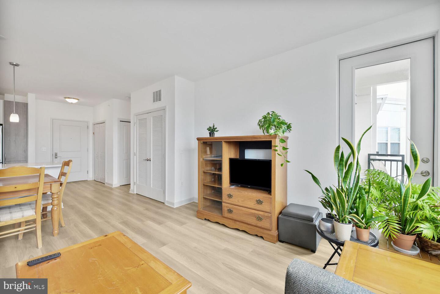 10755 FAIRGROUNDS DR #431, FAIRFAX, Virginia 22030, 2 Bedrooms Bedrooms, ,2 BathroomsBathrooms,Residential,For sale,10755 FAIRGROUNDS DR #431,VAFC2007710 MLS # VAFC2007710