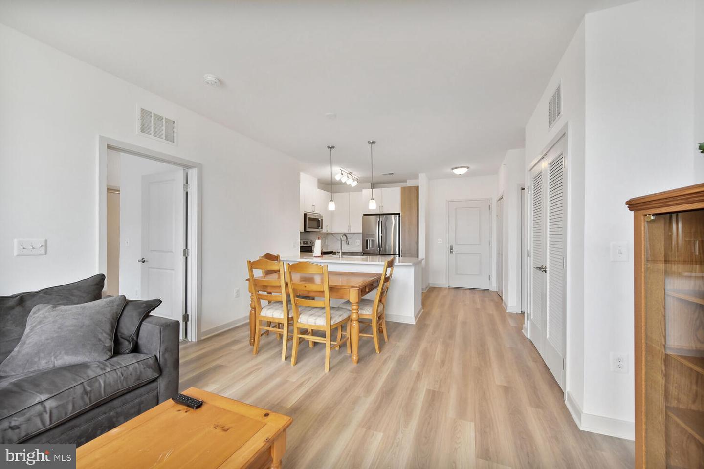 10755 FAIRGROUNDS DR #431, FAIRFAX, Virginia 22030, 2 Bedrooms Bedrooms, ,2 BathroomsBathrooms,Residential,For sale,10755 FAIRGROUNDS DR #431,VAFC2007710 MLS # VAFC2007710