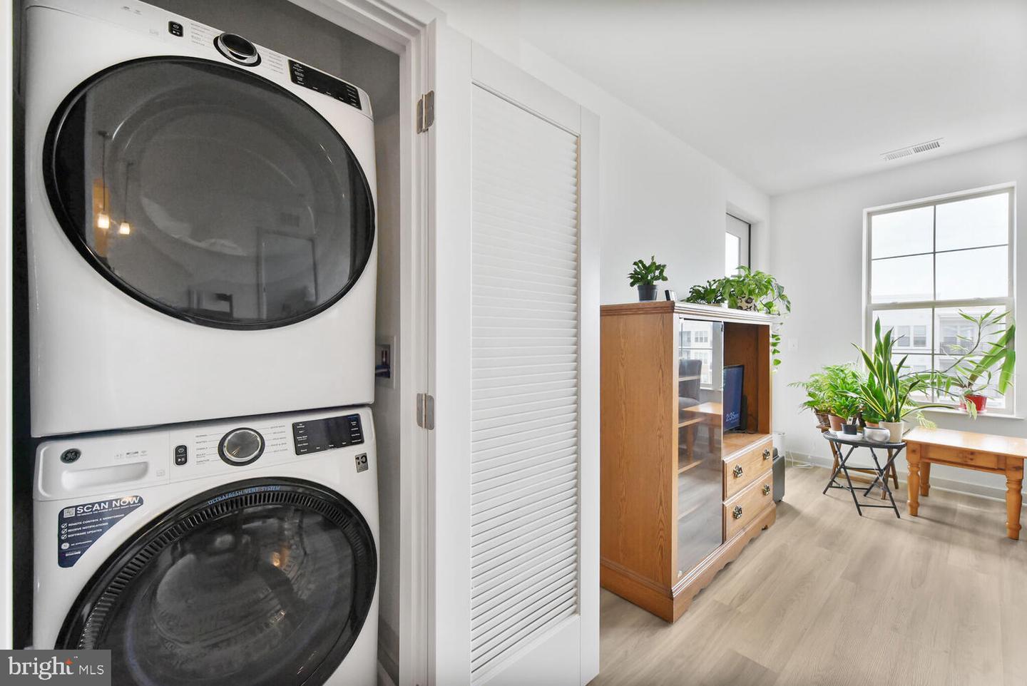 10755 FAIRGROUNDS DR #431, FAIRFAX, Virginia 22030, 2 Bedrooms Bedrooms, ,2 BathroomsBathrooms,Residential,For sale,10755 FAIRGROUNDS DR #431,VAFC2007710 MLS # VAFC2007710