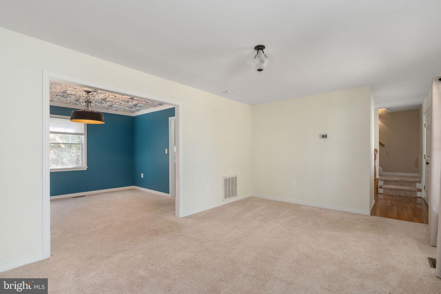 201 LAKE CAROLINE DR, RUTHER GLEN, Virginia 22546, 3 Bedrooms Bedrooms, 8 Rooms Rooms,2 BathroomsBathrooms,Residential,For sale,201 LAKE CAROLINE DR,VACV2009446 MLS # VACV2009446