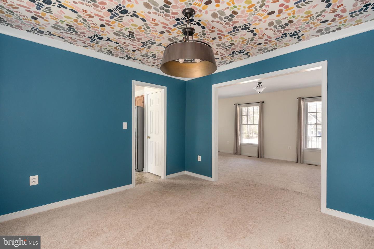 201 LAKE CAROLINE DR, RUTHER GLEN, Virginia 22546, 3 Bedrooms Bedrooms, 8 Rooms Rooms,2 BathroomsBathrooms,Residential,For sale,201 LAKE CAROLINE DR,VACV2009446 MLS # VACV2009446