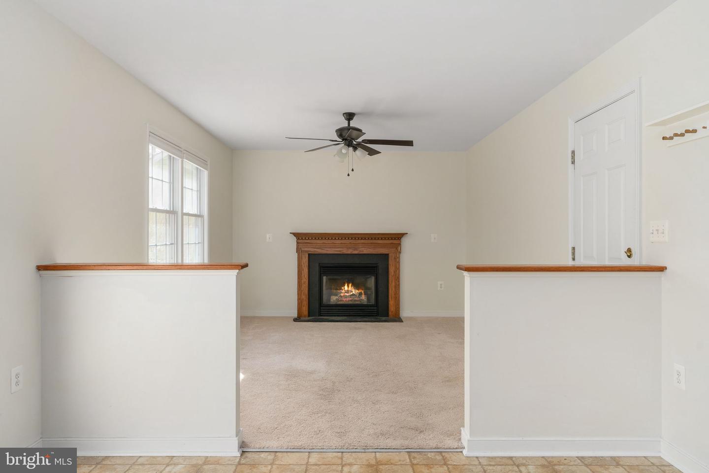 201 LAKE CAROLINE DR, RUTHER GLEN, Virginia 22546, 3 Bedrooms Bedrooms, 8 Rooms Rooms,2 BathroomsBathrooms,Residential,For sale,201 LAKE CAROLINE DR,VACV2009446 MLS # VACV2009446