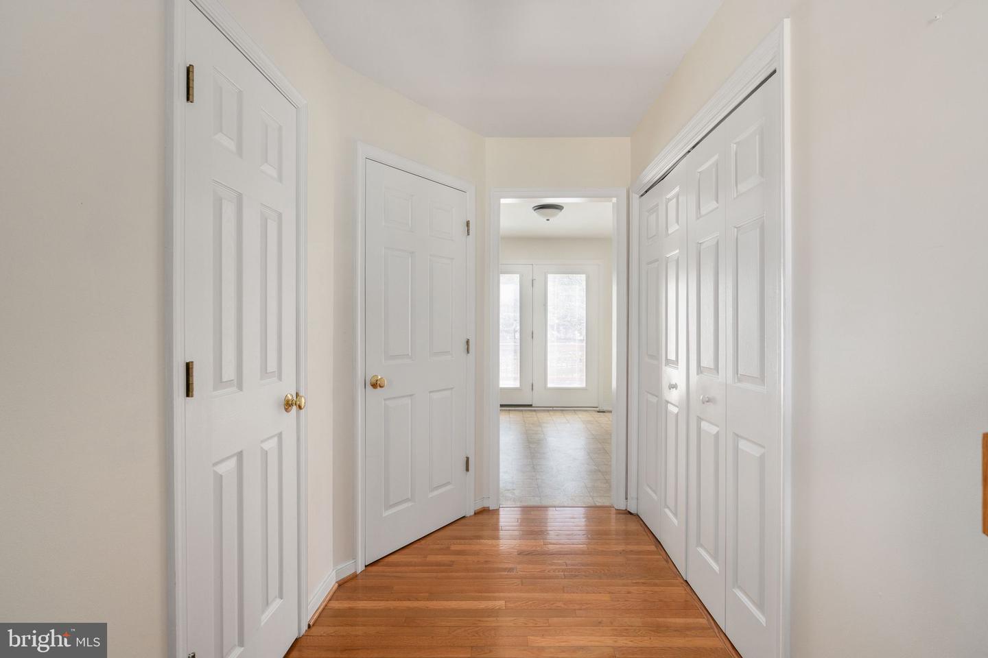 201 LAKE CAROLINE DR, RUTHER GLEN, Virginia 22546, 3 Bedrooms Bedrooms, 8 Rooms Rooms,2 BathroomsBathrooms,Residential,For sale,201 LAKE CAROLINE DR,VACV2009446 MLS # VACV2009446