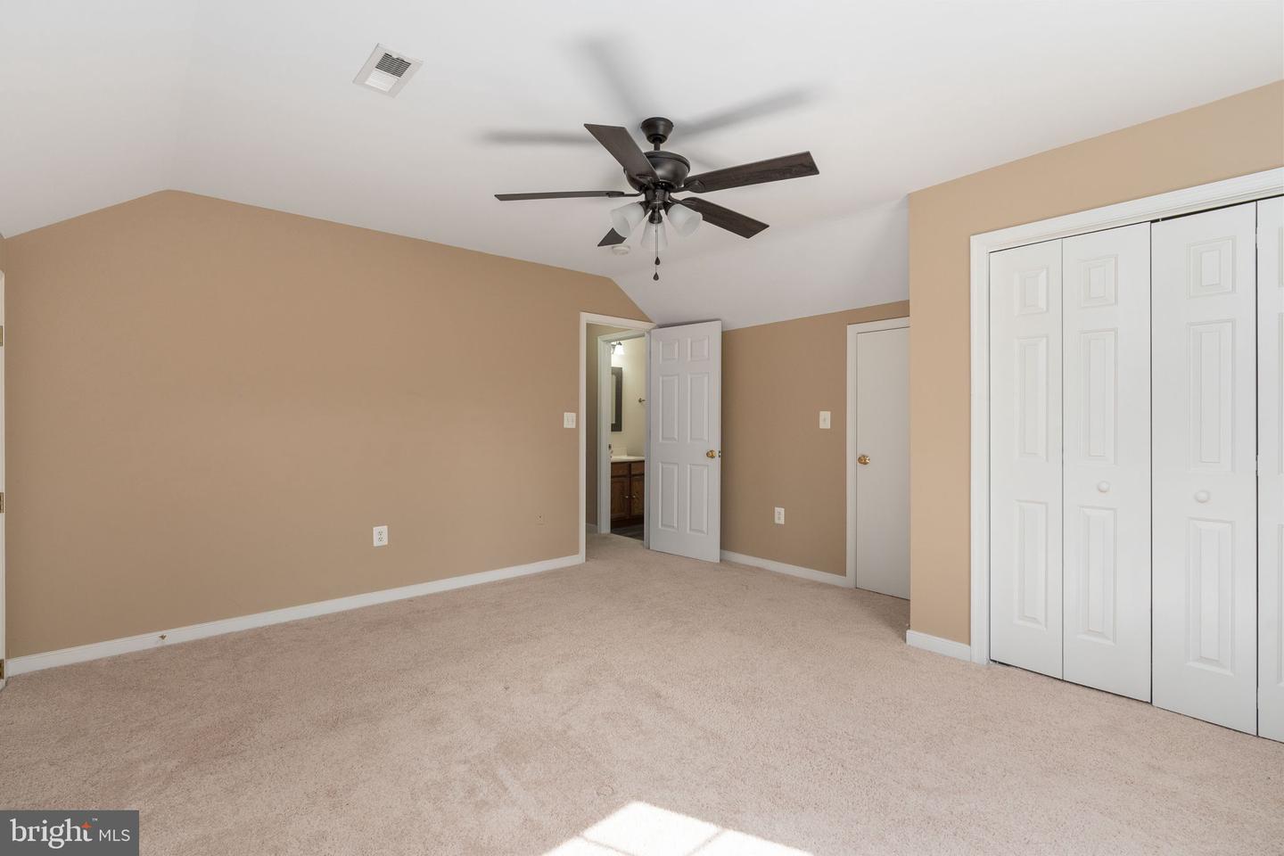 201 LAKE CAROLINE DR, RUTHER GLEN, Virginia 22546, 3 Bedrooms Bedrooms, 8 Rooms Rooms,2 BathroomsBathrooms,Residential,For sale,201 LAKE CAROLINE DR,VACV2009446 MLS # VACV2009446