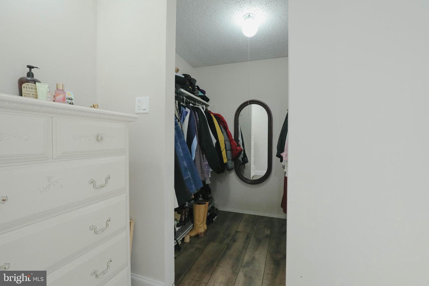 13568 BENTLEY CIR, WOODBRIDGE, Virginia 22192, 3 Bedrooms Bedrooms, ,1 BathroomBathrooms,Residential,For sale,13568 BENTLEY CIR,VAPW2111682 MLS # VAPW2111682