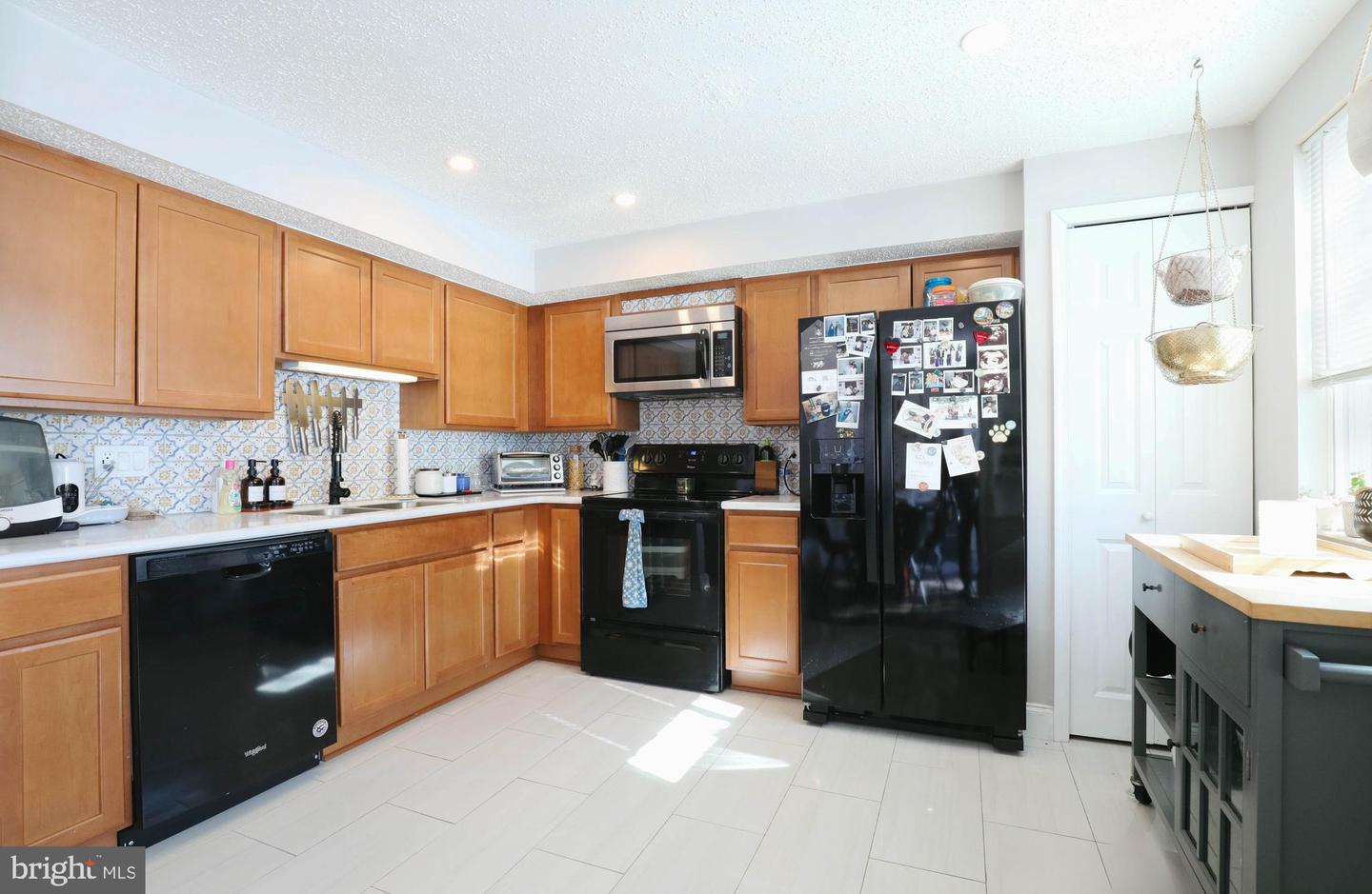 13568 BENTLEY CIR, WOODBRIDGE, Virginia 22192, 3 Bedrooms Bedrooms, ,1 BathroomBathrooms,Residential,For sale,13568 BENTLEY CIR,VAPW2111682 MLS # VAPW2111682