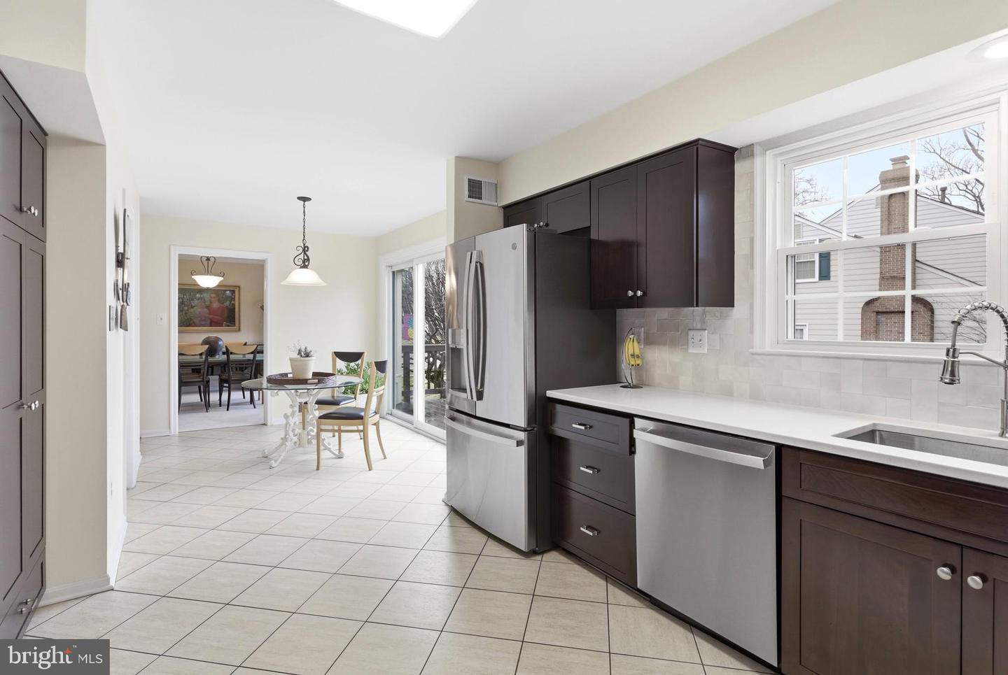 9606 WOODEDGE DR, BURKE, Virginia 22015, 4 Bedrooms Bedrooms, ,3 BathroomsBathrooms,Residential,For sale,9606 WOODEDGE DR,VAFX2288890 MLS # VAFX2288890