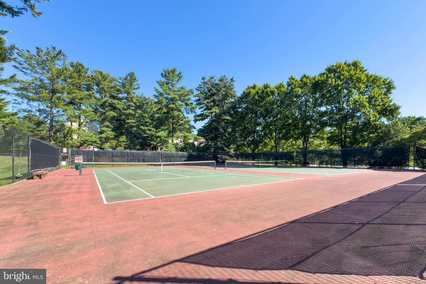 9606 WOODEDGE DR, BURKE, Virginia 22015, 4 Bedrooms Bedrooms, ,3 BathroomsBathrooms,Residential,For sale,9606 WOODEDGE DR,VAFX2288890 MLS # VAFX2288890