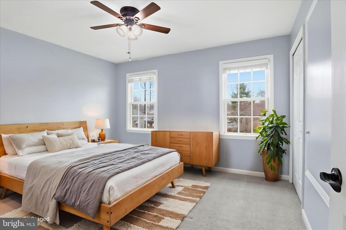 9712 KLIMT CT, BURKE, Virginia 22015, 5 Bedrooms Bedrooms, ,3 BathroomsBathrooms,Residential,For sale,9712 KLIMT CT,VAFX2289394 MLS # VAFX2289394